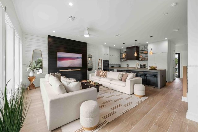 5612 GUAVA STREET, Holmes Beach, FL 34217