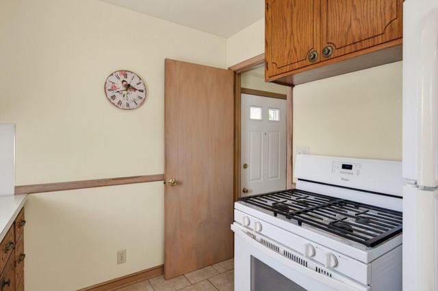 5737 34th Avenue S, Minneapolis, MN 55417