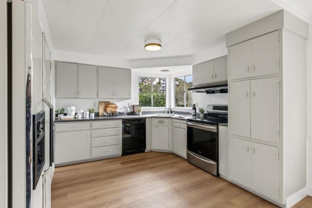 602 Alameda De Las Pulgas, Belmont, CA 94002