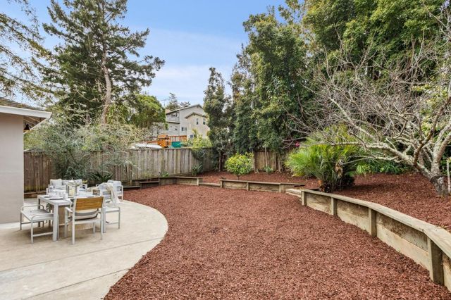 602 Alameda De Las Pulgas, Belmont, CA 94002