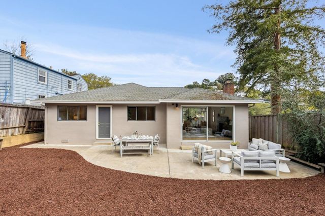 602 Alameda De Las Pulgas, Belmont, CA 94002