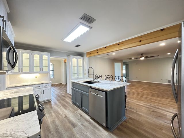 122 Cedar Springs Boulevard, Sulphur Springs, TX 75482