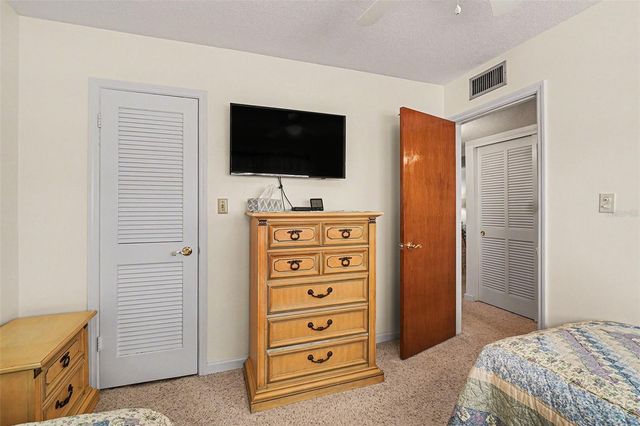 4158 TAMIAMI TRAIL L4, Port Charlotte, FL 33952