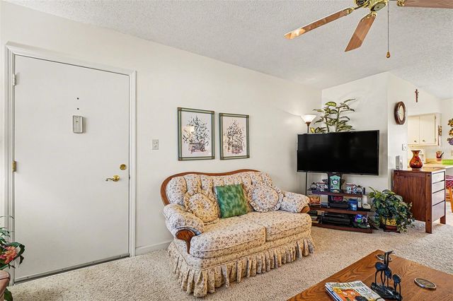 4158 TAMIAMI TRAIL L4, Port Charlotte, FL 33952