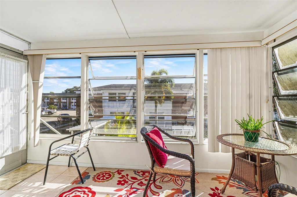 Image 15 of property listing at 4158 TAMIAMI TRAIL L4, Port Charlotte, FL 33952