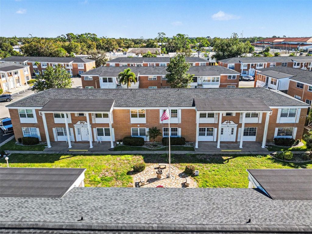 Image 25 of property listing at 4158 TAMIAMI TRAIL L4, Port Charlotte, FL 33952