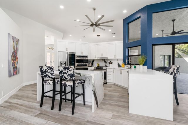 4903 NW 101st Avenue, Coral Springs, FL 33076
