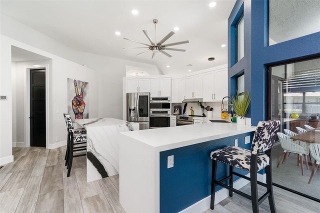 4903 NW 101st Avenue, Coral Springs, FL 33076