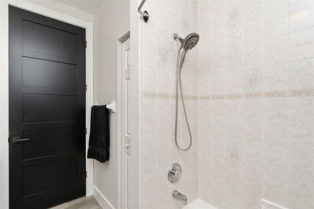 4903 NW 101st Avenue, Coral Springs, FL 33076