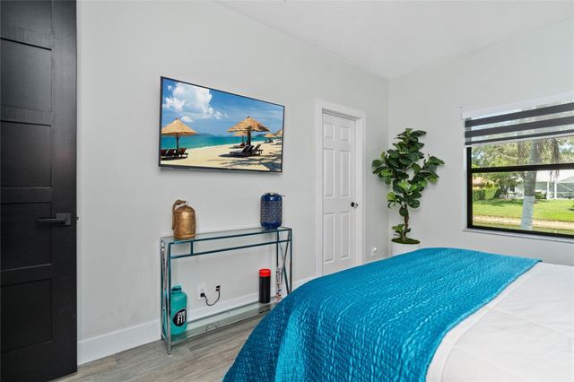 4903 NW 101st Avenue, Coral Springs, FL 33076