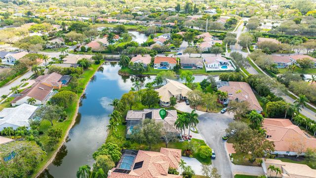 4903 NW 101st Avenue, Coral Springs, FL 33076