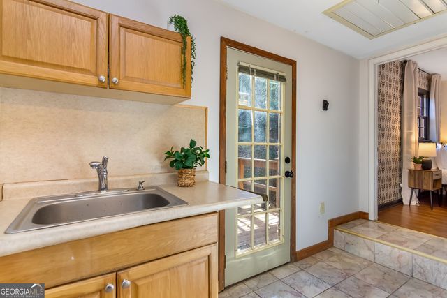 2889 Old Parker Place Road, Ellijay, GA 30536