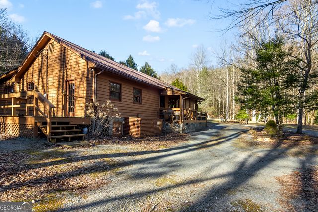 2889 Old Parker Place Road, Ellijay, GA 30536