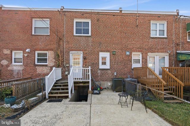 17 ROSEMONT AVE, Norristown, PA 19401