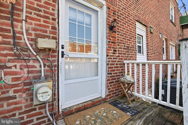 17 ROSEMONT AVE, Norristown, PA 19401