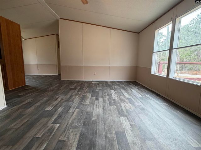 6712 E Peach Road, Ridgeway, SC 29130