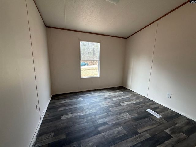 6712 E Peach Road, Ridgeway, SC 29130