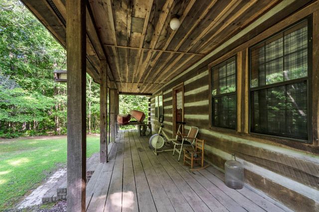 3701 Oakwood Church Rd, Cedar Hill, TN 37032
