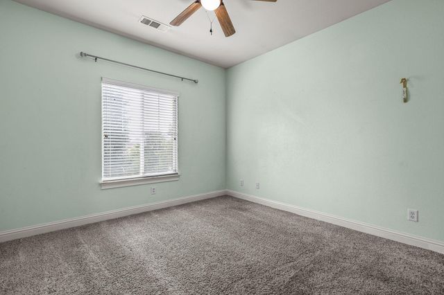 2022 Tarmac Road, Redding, CA 96003