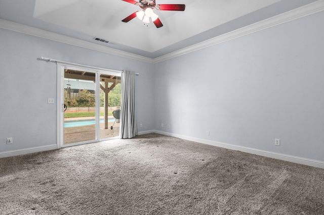 2022 Tarmac Road, Redding, CA 96003