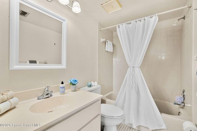 190 Escambia Lane 208, Cocoa Beach, FL 32931