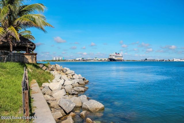 190 Escambia Lane 208, Cocoa Beach, FL 32931