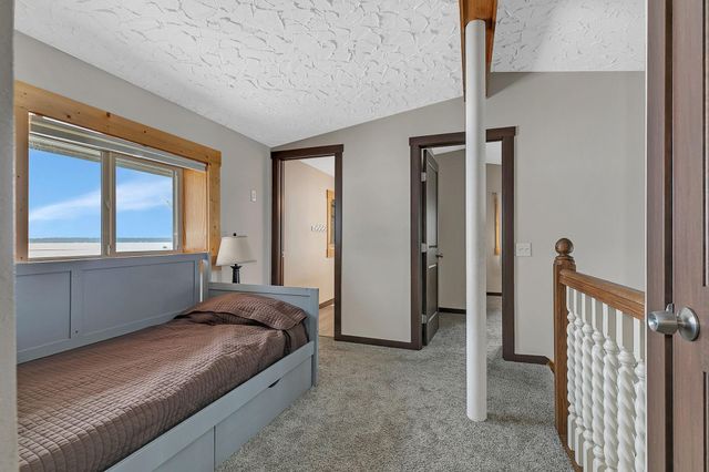 31574 Lowry Circle, Cushing, MN 56443