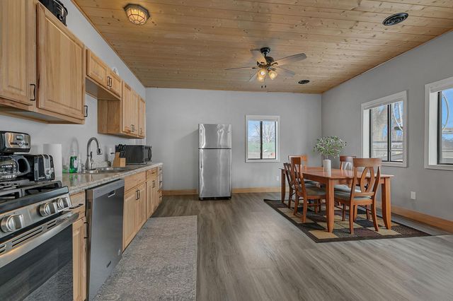 31574 Lowry Circle, Cushing, MN 56443