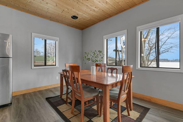 31574 Lowry Circle, Cushing, MN 56443