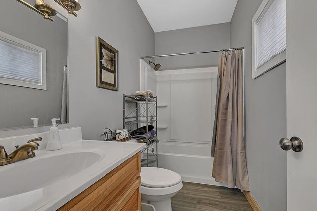 31574 Lowry Circle, Cushing, MN 56443