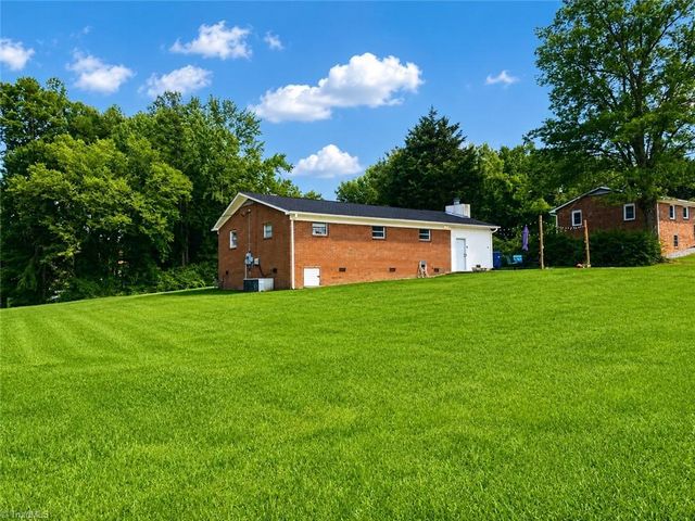 100 Linda Drive, Archdale, NC 27263