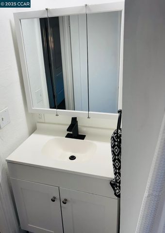 4245 Valley Ave, Martinez, CA 94553