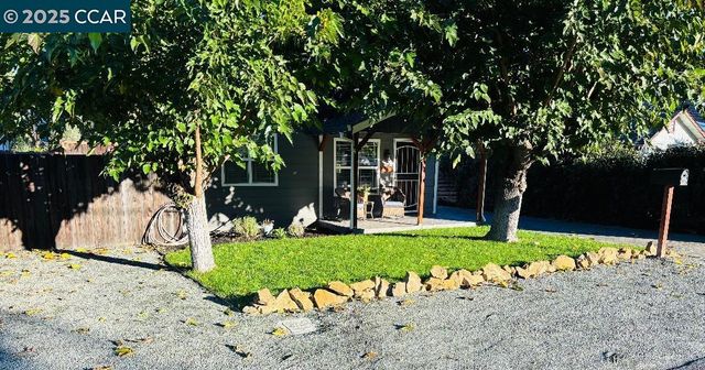 4245 Valley Ave, Martinez, CA 94553