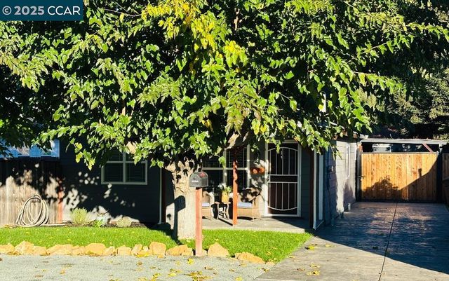 4245 Valley Ave, Martinez, CA 94553