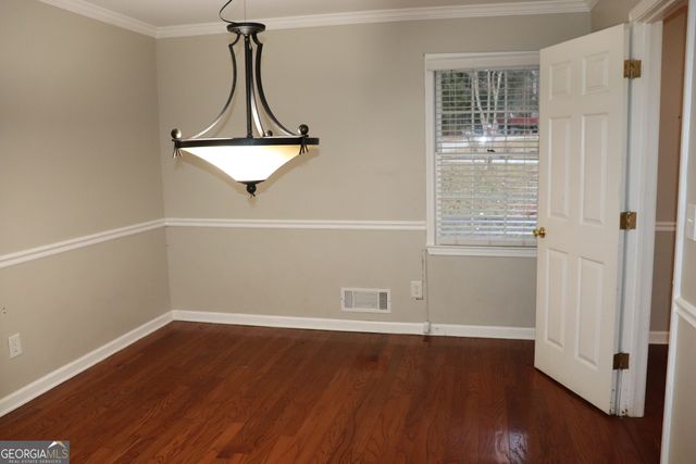 932 Granite Springs Lane, Stone Mountain, GA 30083