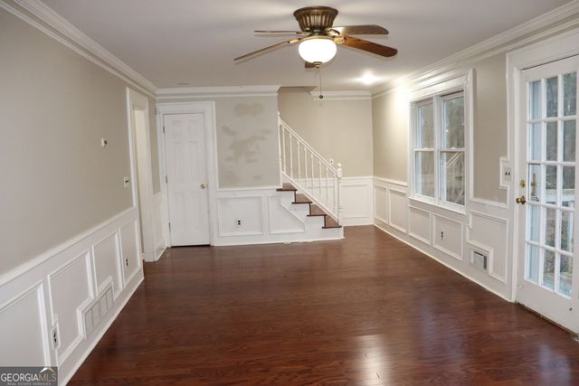 932 Granite Springs Lane, Stone Mountain, GA 30083