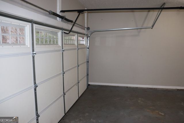 932 Granite Springs Lane, Stone Mountain, GA 30083