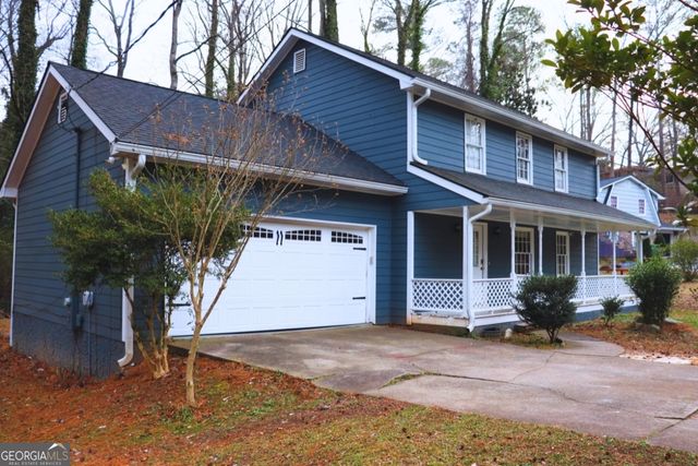 932 Granite Springs Lane, Stone Mountain, GA 30083