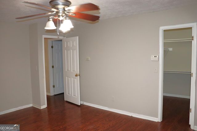 932 Granite Springs Lane, Stone Mountain, GA 30083