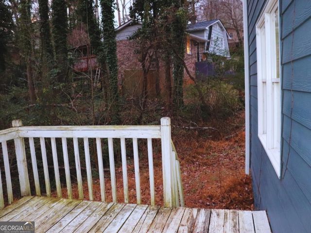 932 Granite Springs Lane, Stone Mountain, GA 30083