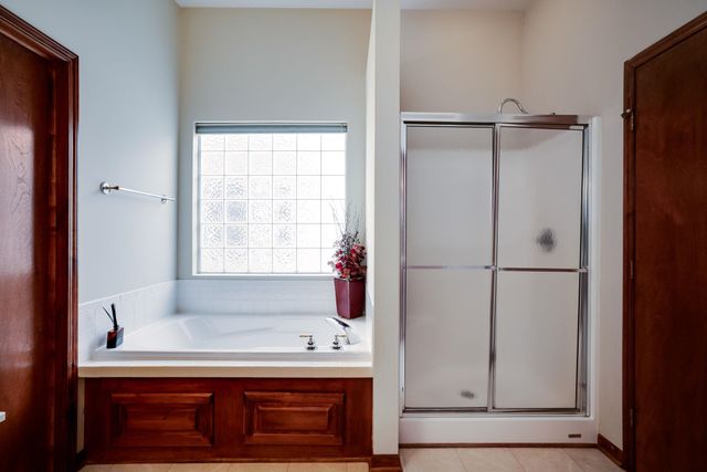 12740 E BRADFORD CIRCLE, Wichita, KS 67206