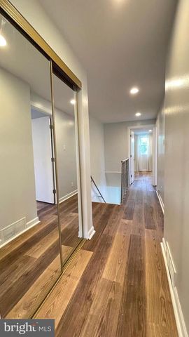 324 AVON ST, Philadelphia, PA 19116