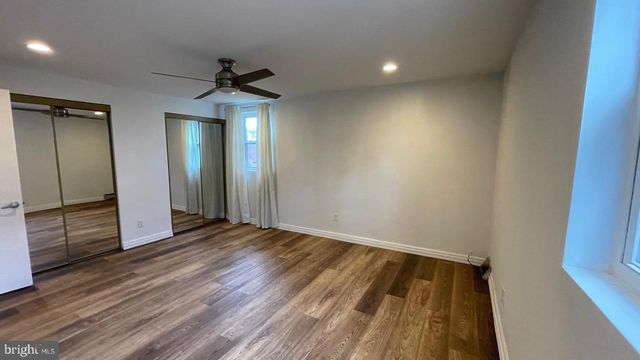 324 AVON ST, Philadelphia, PA 19116