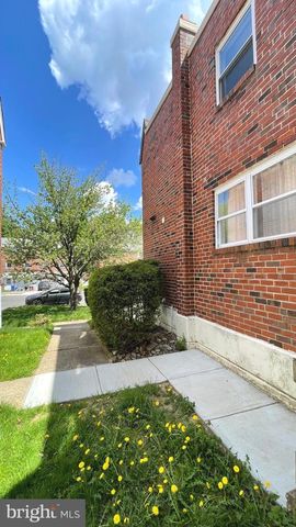 324 AVON ST, Philadelphia, PA 19116