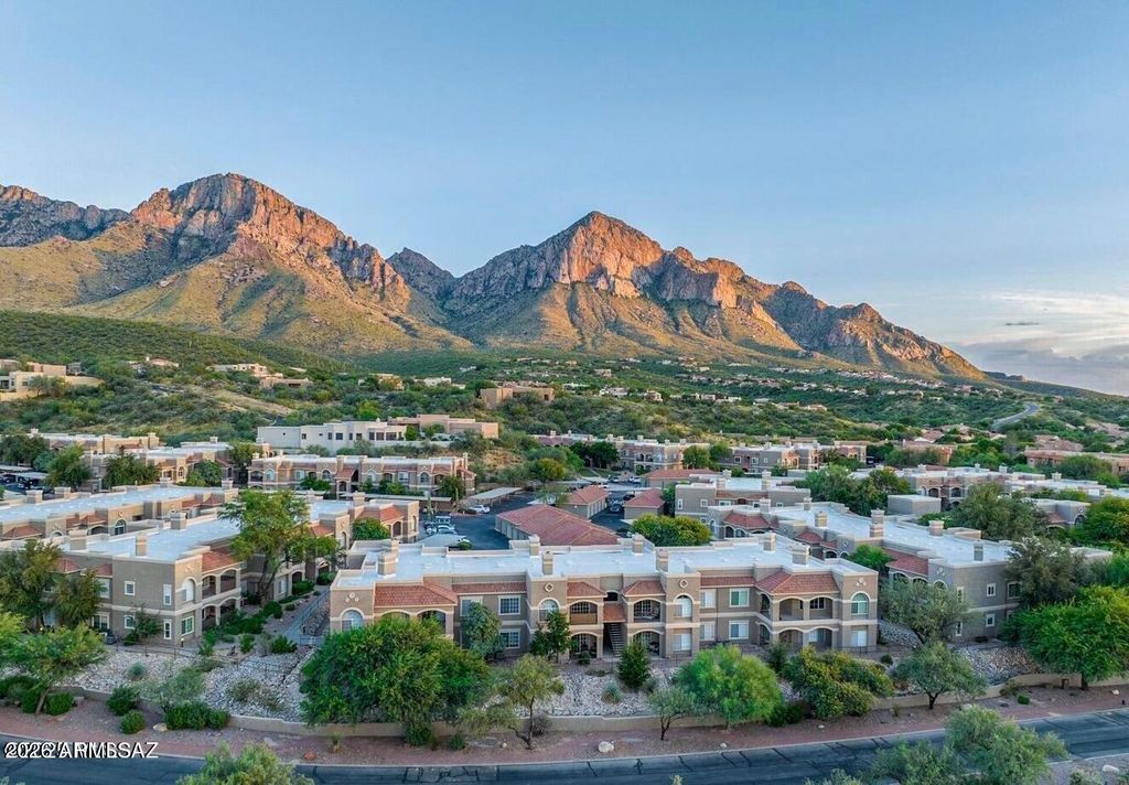 1500 E PUSCH WILDERNESS Drive 2102, Tucson, AZ 85737