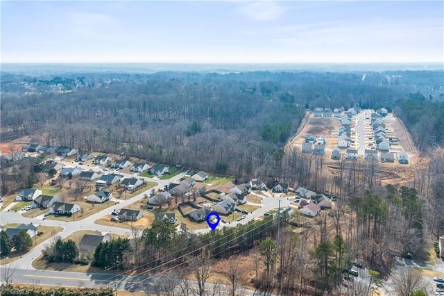 2033 Tea Berry Court, Winston-salem, NC 27127