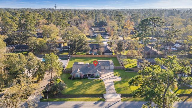 1006 Castle Hill Trail, Kingwood, TX 77339