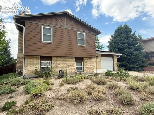 2023 Summerfield Drive, Castle Rock, CO 80104