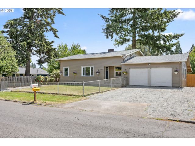 14026 Se TAYLOR St, Portland, OR 97233