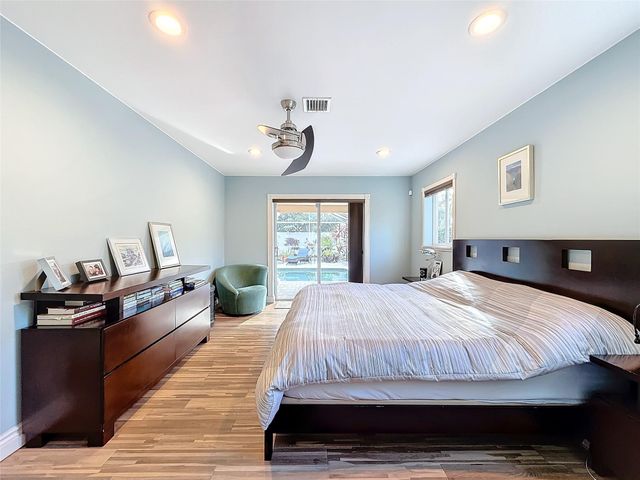 4100 NE 25TH Avenue, Lighthouse Point, FL 33064